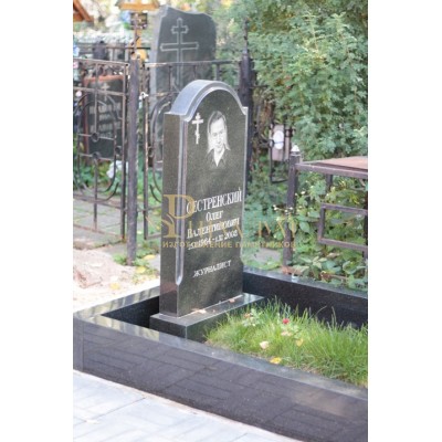 Памятник из гранита 345 — ritualum.ru
